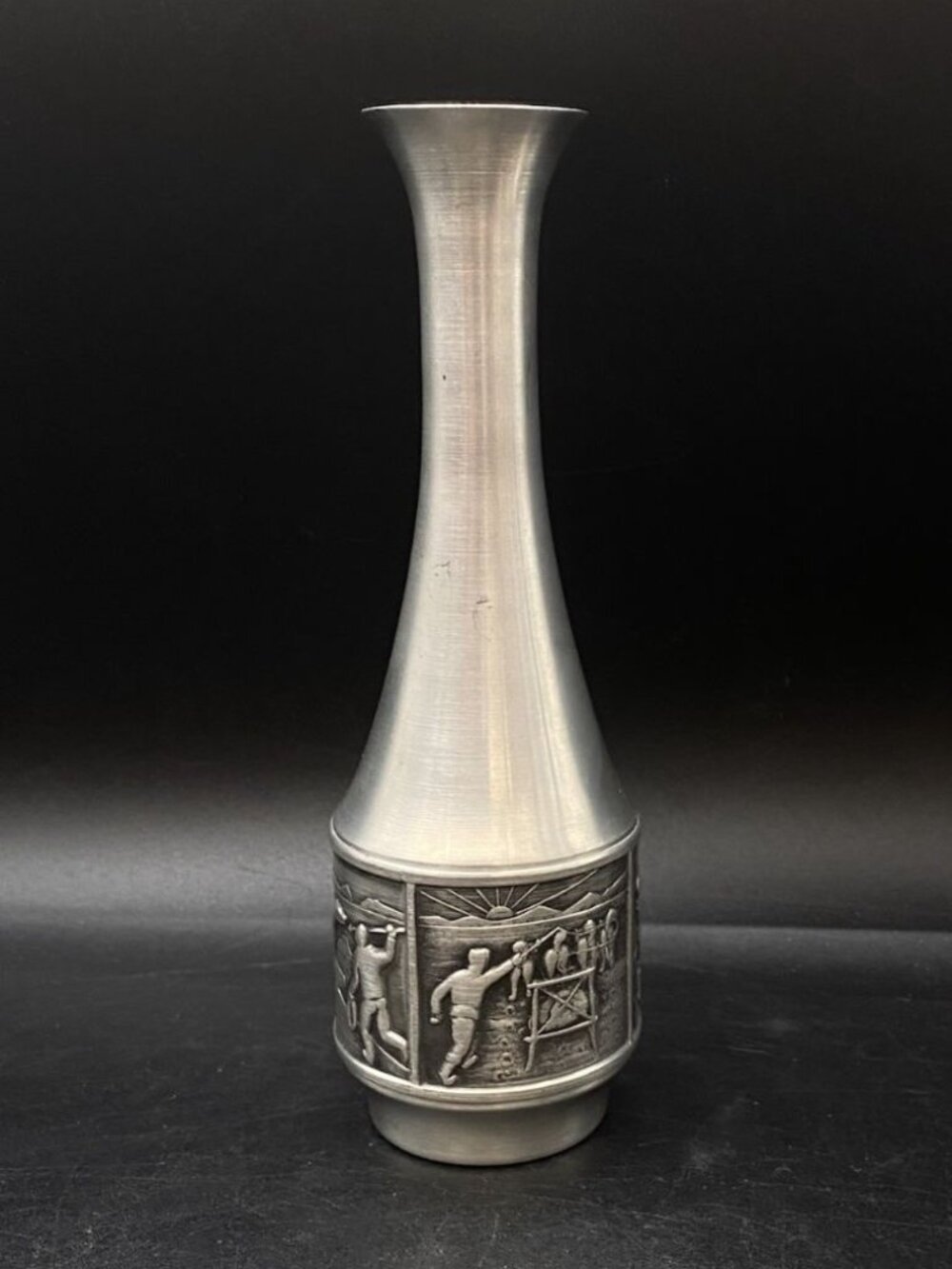 Groenlandica Norwegian Pewter 7 3/4” Hunting Flower Bud Vase Tinn Norway